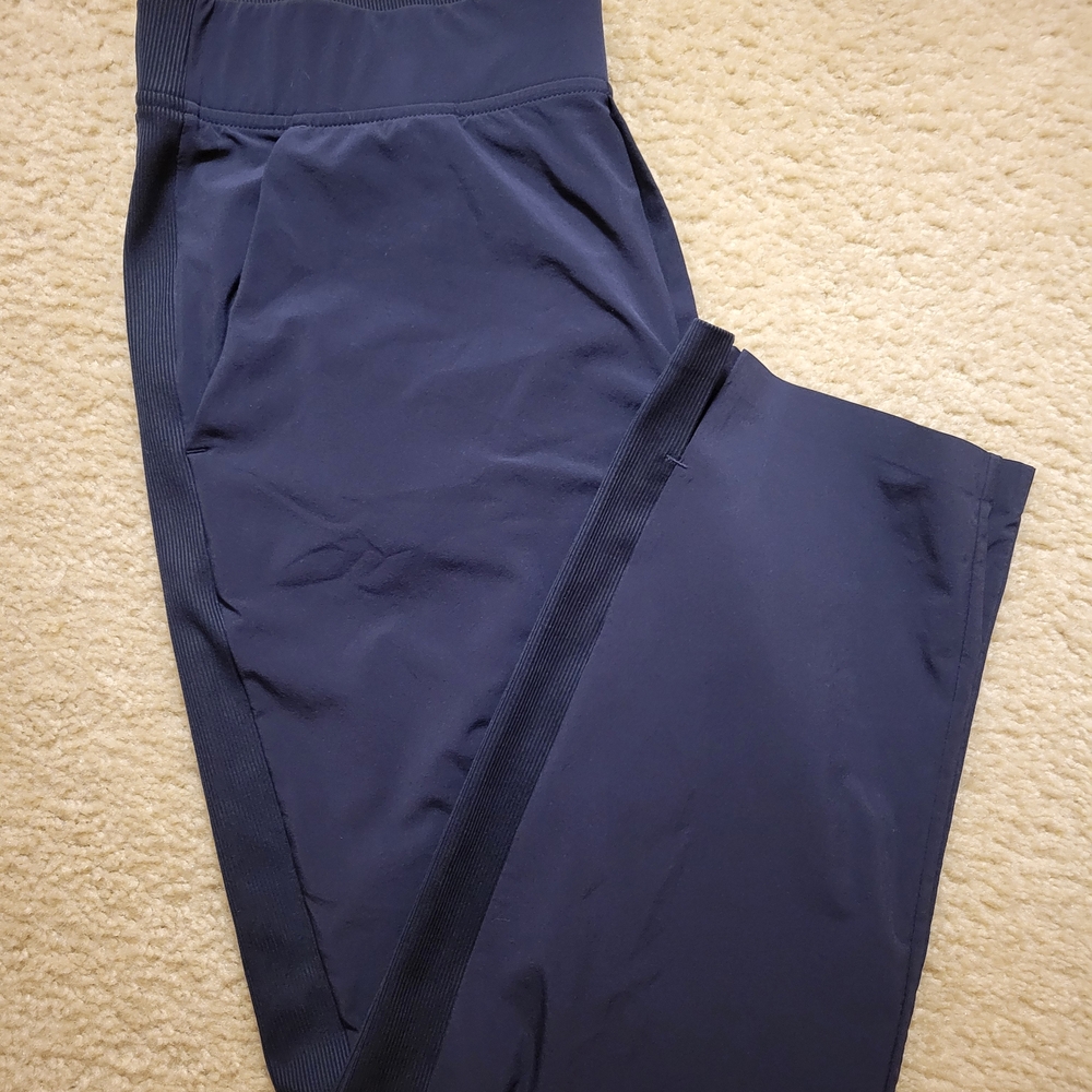 Athleta Dark Blue Ribbed Pants. Size 12. Great Condition.